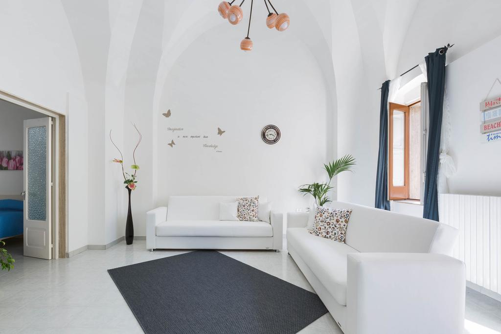 Casa Angiulina By Barbarhouse San Pancrazio Salentino Exterior foto